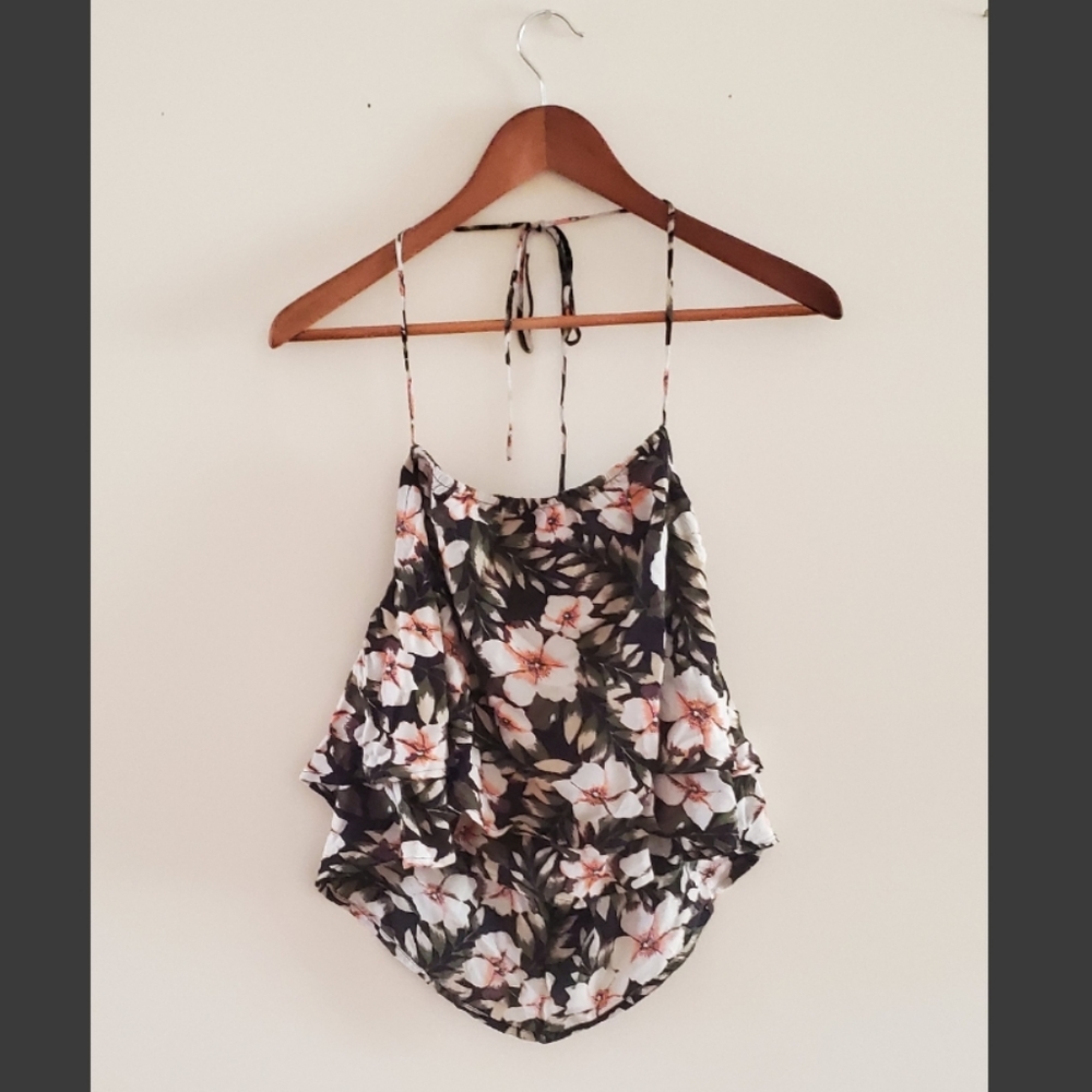 Volcom cropped halter NWT